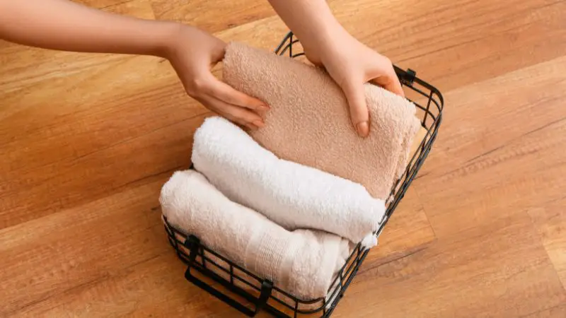 korb für die aufbewahrung von handtüchern